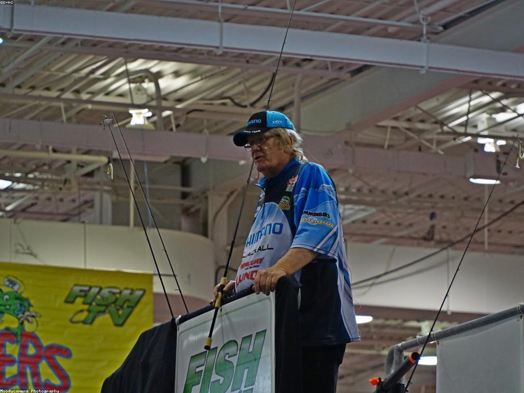 ឧបករណ៍បាញ់ត្រីសម្រាប់អ្នកជំនាញ